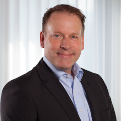 Ineltro_Reto_Wachter 800x800